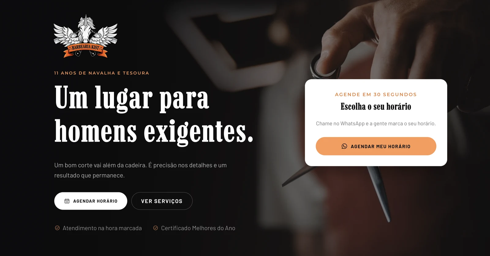 Página inicial do site da Barbearia Kist: fundo escuro, brasão com cavalo alado e o título "Um lugar para homens exigentes"